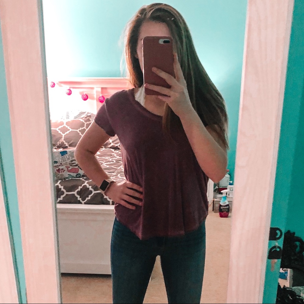 ⚡️FLASH SALE⚡️ American Eagle V-Neck Tee